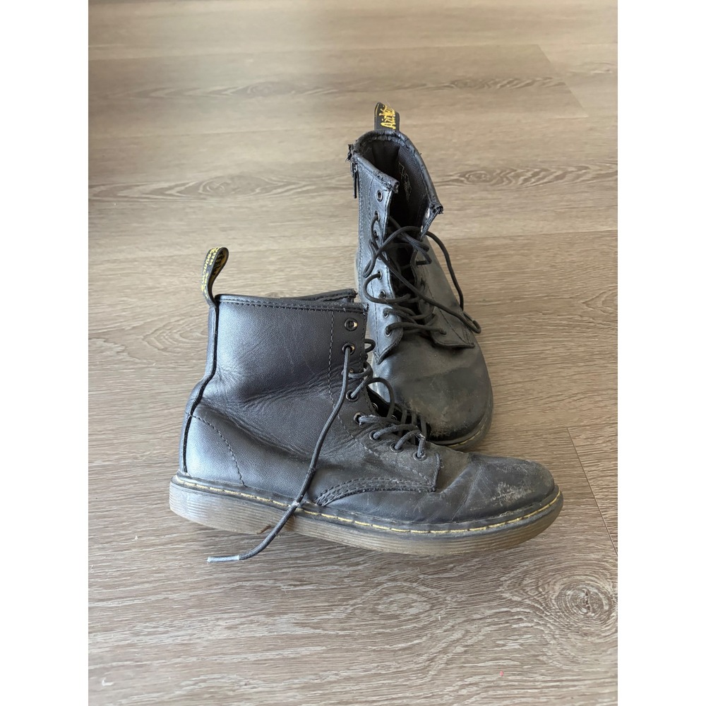 Dr. Martens Delaney Kids Black Leather Lace Up Side Zip Boots Size 3 US 34 EU